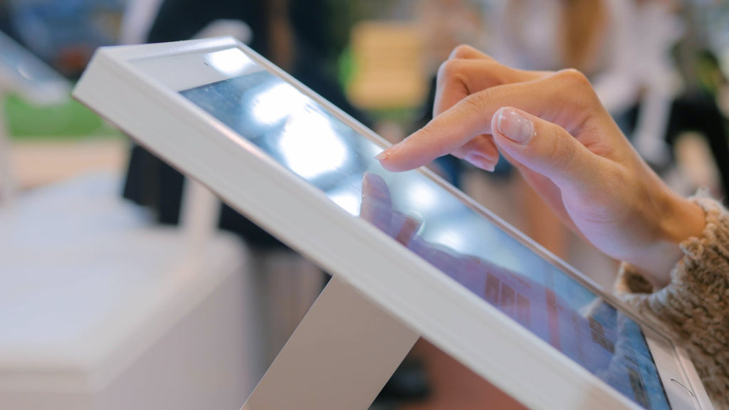 Savvy Retailers - Overcoming Pandemic Predicaments with Touch Screen Technologies