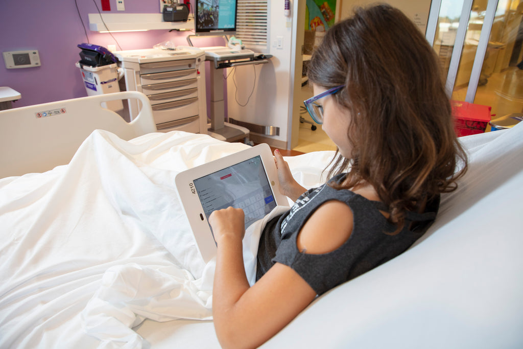 Lilitab's cloud connected smartdock is streamlining the patient bedside experience.